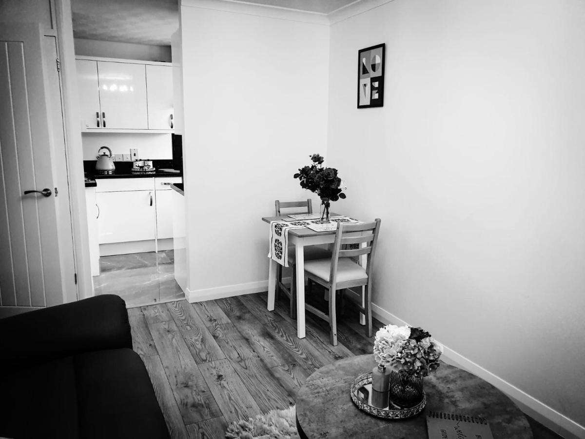 Luxury 1 Bed Close To Town Centre With Free Parking サウスエンド・オン・シー エクステリア 写真